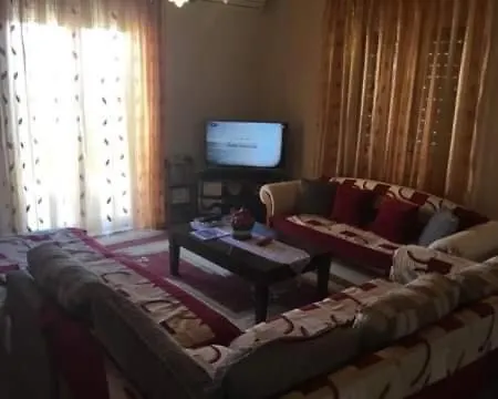 Victor Apartment *